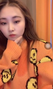 ?‍♀️由于橙子?的鼓声太过热闹动听?以后晚上的打鼓时间提前啦?8:00到9:30⏰
想听架子鼓的盆友早一些来直播间点歌哦?或者白天中午来?不想听鼓的伙伴也可以晚一些来陪我聊天?
好啦 通知完了给你们扭个秧歌?‍♀️蟹蟹?
#短发vs长发女孩 #今天我好美 