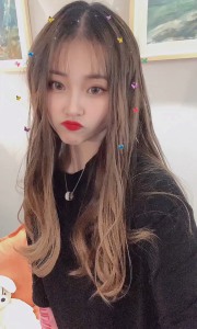 #2021接受我的甜美暴击 最近天冷大家多注意保暖?
我的家人朋友们 请一定记得保重身体哦?✨
平平安安就是福❤️晚安